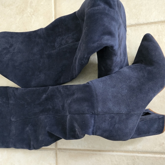 Women's Black Suede Ankle Boots - Picture 2 of 4